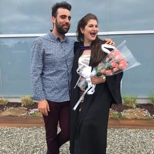 Meet your Posher, Lia